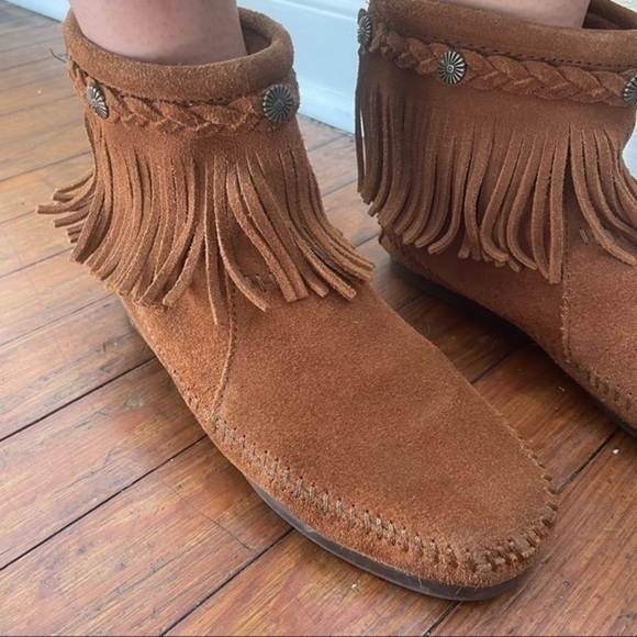 Vintage Moccasins Brown Suede Minnetonka Leather Booties Slippers Boots Size 7 - Picture 9 of 12